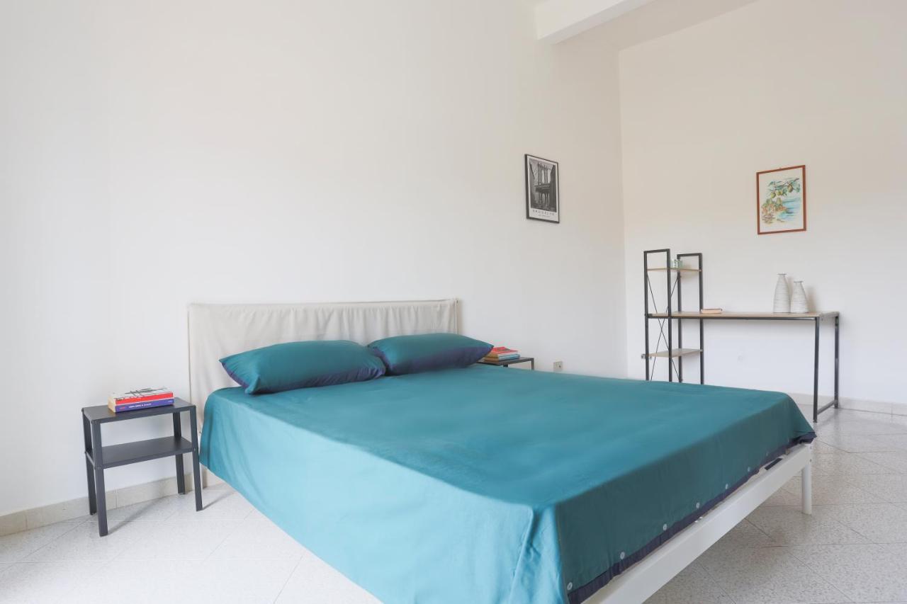 Bright Apartment Near The Sea With Parking Salerno Dış mekan fotoğraf