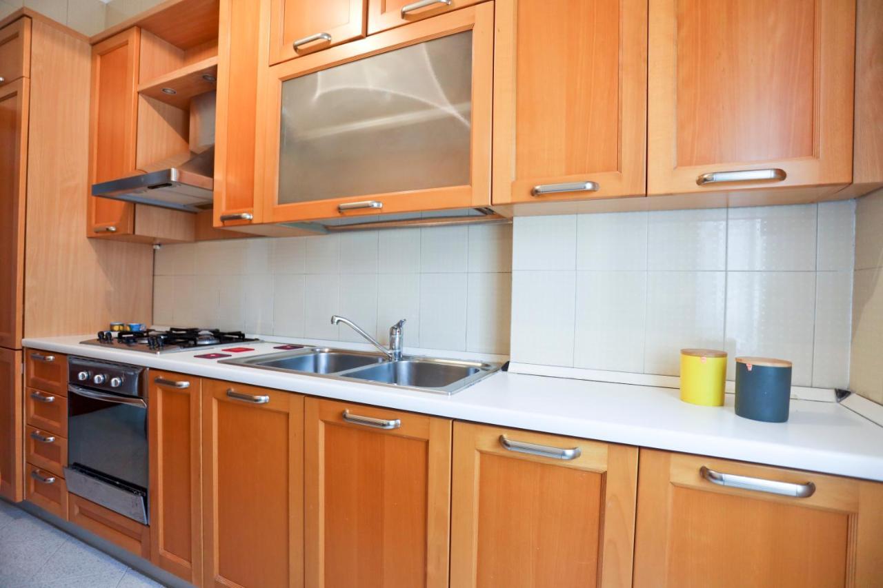 Bright Apartment Near The Sea With Parking Salerno Dış mekan fotoğraf