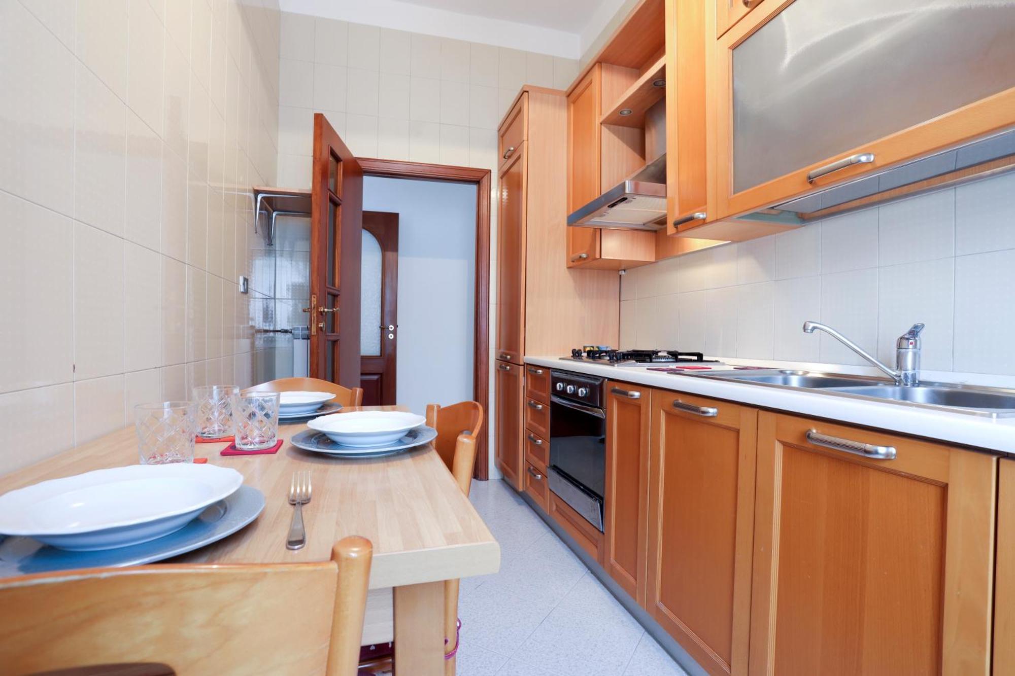 Bright Apartment Near The Sea With Parking Salerno Dış mekan fotoğraf