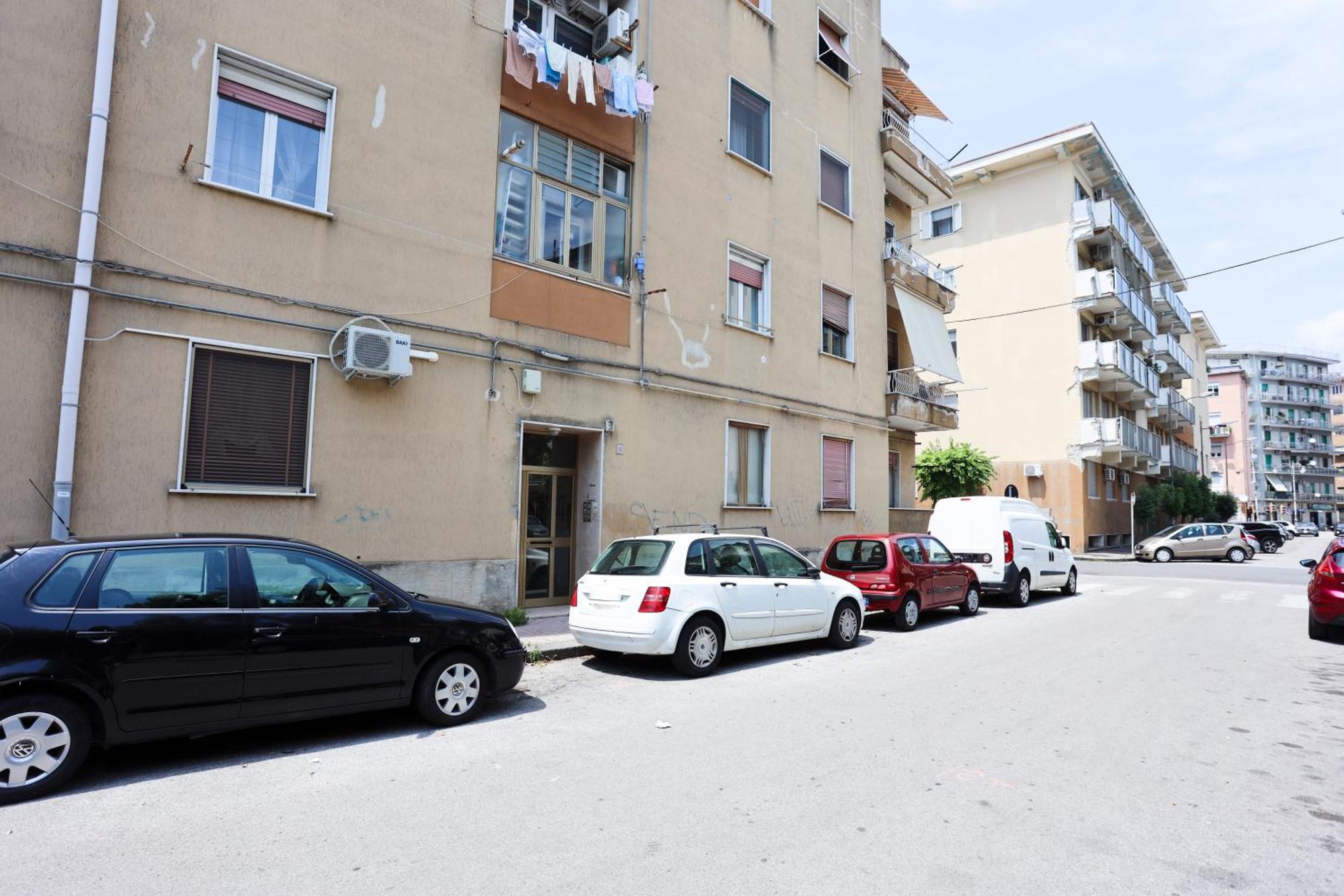 Bright Apartment Near The Sea With Parking Salerno Dış mekan fotoğraf